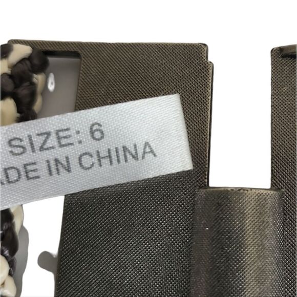 JESSICA Simpson Black & White Coated Straw Silver Buckle Stretch Belt Size 6 - Picture 6 of 8